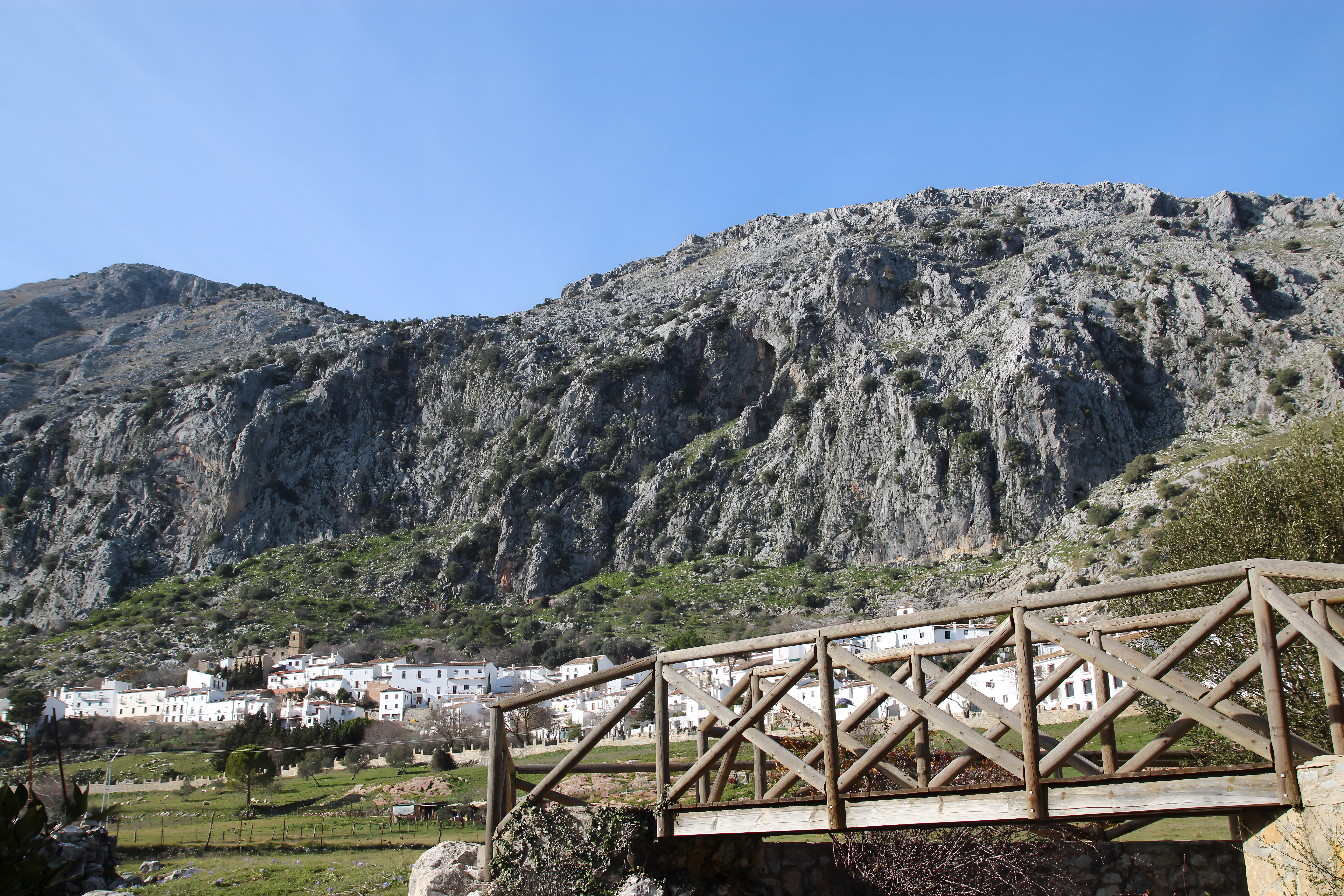 Espeleología en la Sierra de Cádiz